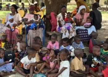 Présence accrue de mineurs dans l’espace public: les parquets de Conakry et Kankan renforcent la riposte 