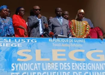 Guinée : les enseignants contractuels maintiennent la pression et rejettent le concours